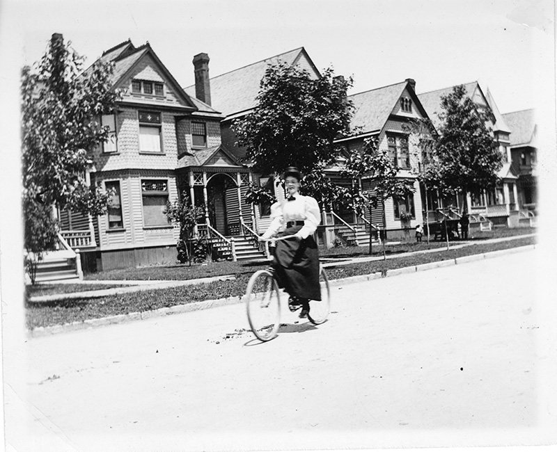 Bicycling circa 1895