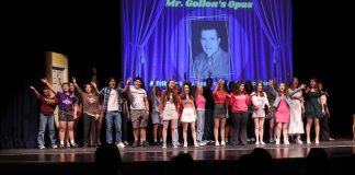 The cast of "Guys and Dolls" pays tribute to Frank Gollon