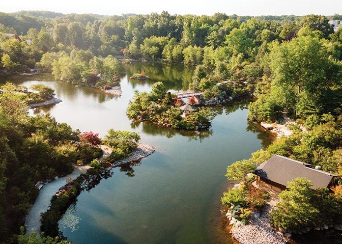 Richard & Helen DeVos Japanese Garden