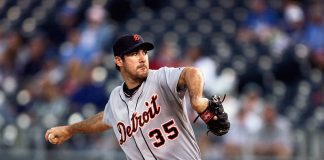 Justin Verlander in the wind-up of a pitch