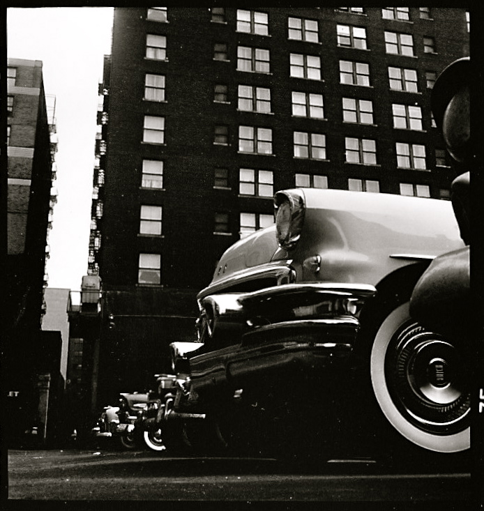 Mid-Century Detroit, One Lunch Break at a Time: Norman Zadoorian's Photos Now at Detroit Historical Museum